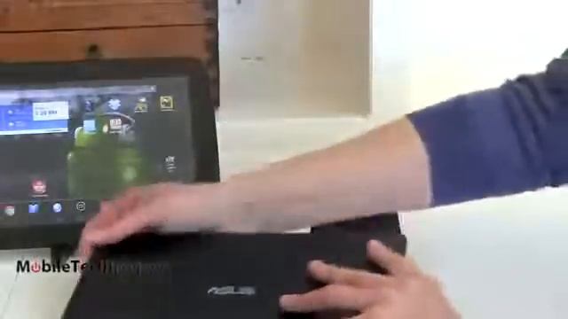 Google Nexus 10 vs Asus MeMO Pad Smart 10 Comparison Smackdown