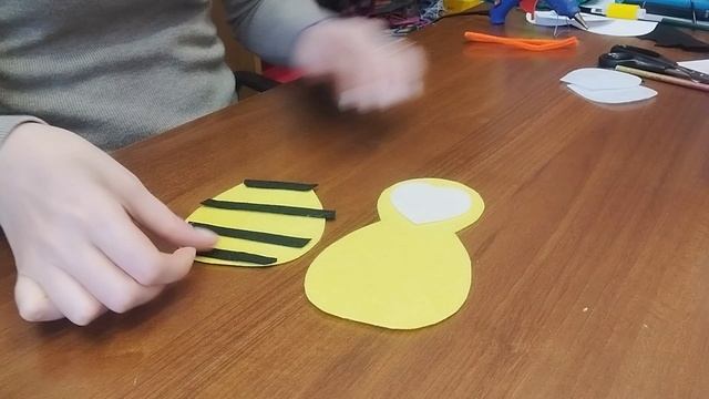 Мастер-класс "Чехол для ножниц Пчёлка"