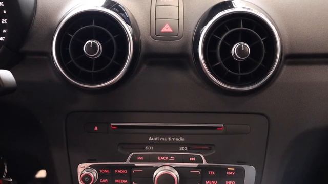 AUDI A1 SPORTBACK 1.0 TFSI ADRENALINE S-LINE  ( REVIEW)                 NAVIGATIE-CLIMA- LM 17 INCH