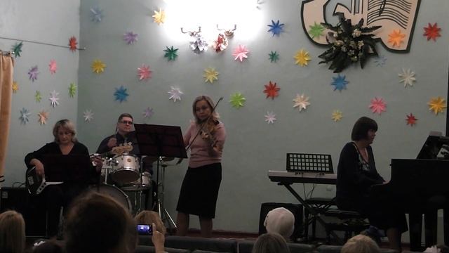 18 Ансамбль преподавателей Коллаж  Let it Snow