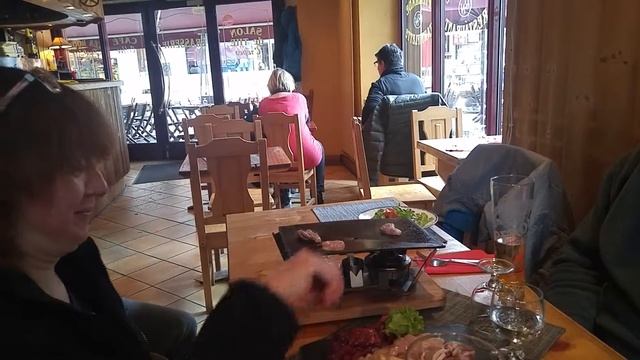 Мясной самодельный local dish