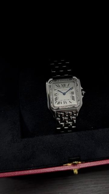 Часы Cartier diamond