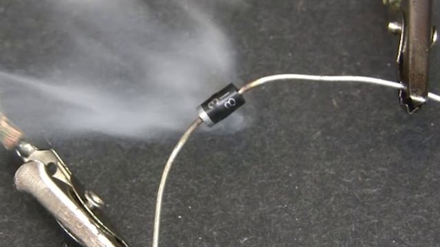 Диод Шоттки