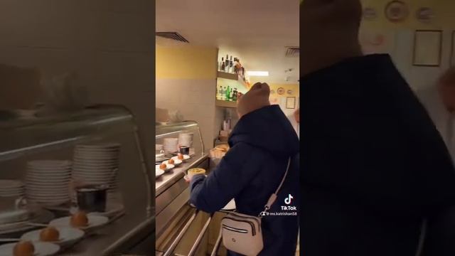 Столовая 57 в ГУМе
