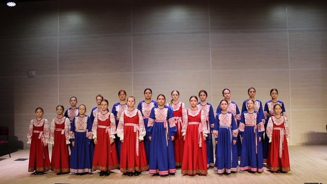 "Солнце скрылось за горою", А.Коваленков / М.Блантер. Образцовый фольклорный ансамбль "Слободка"