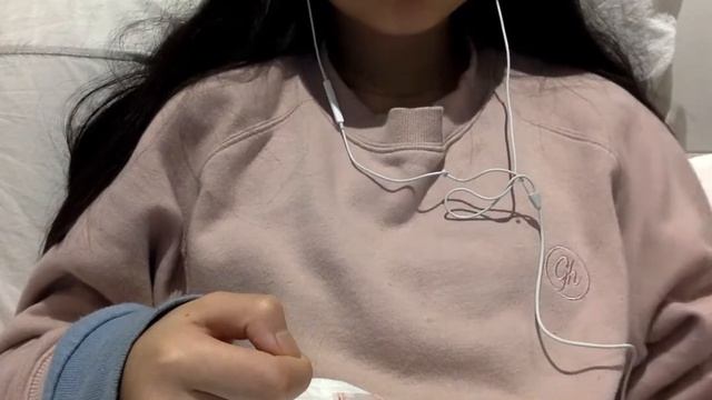 YUMMY MACARON ASMR (Soft Whispering)