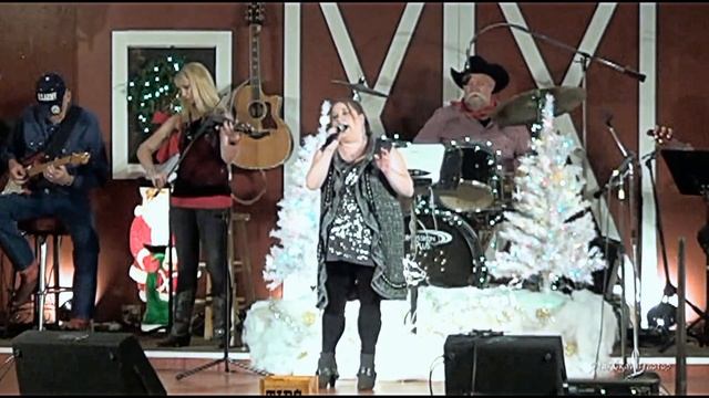 Melissa Evans sings At Last  12 12 15