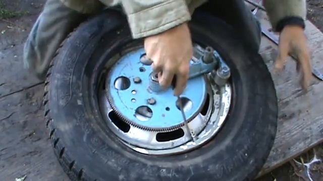 Домашняя Шиномонтажка для Колес Машины