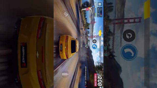 Играю в игру Asphalt 9 легенда