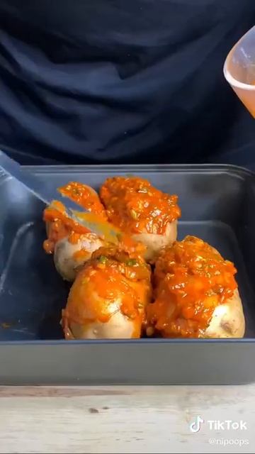 Yummy Cuisine Culture #4  " Gochujang Hasselback yummy potatoes 🤤🥔 "