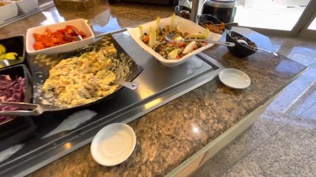 Обзор Обеда в отеле Таурито Парадайз все включино  - Review of Lunch at Taurito All Inclusive Hotel