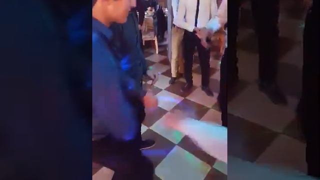 Патсанои асри 21 дар дискотека