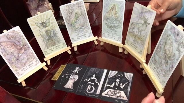 Libra, Surrounded By Love The Spotlight Shines Bright // Psychic Tarot Reading 2019