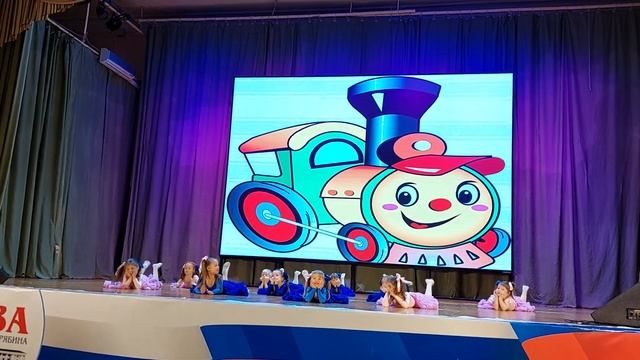 Танцевальная студия "Колибри", первое выступление 10 марта 2023