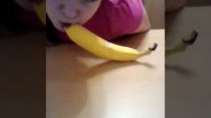 Challenge:Банан рисунок с закрытыми глазами.