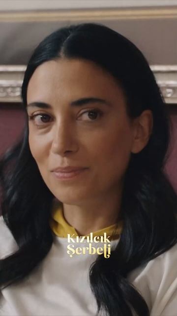 "Ben alıştım. Alev sinirlenince ağzına geleni söylüyor.." | #KızılcıkŞerbeti #shorts