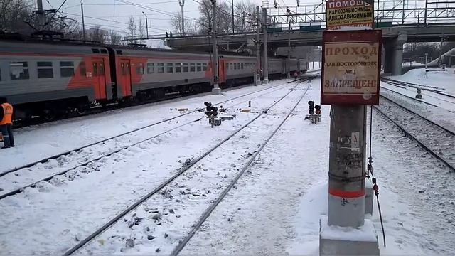 Электропоезд ЭТ2М-071. Станция Клин.