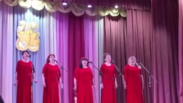 Заявка 8. Вокальный ансамбль "Краснотал" – А в окошке свет