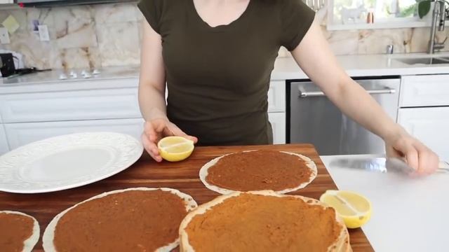 Lilyth Makes Bean Lahmajun - Life of Lilyth Throwback