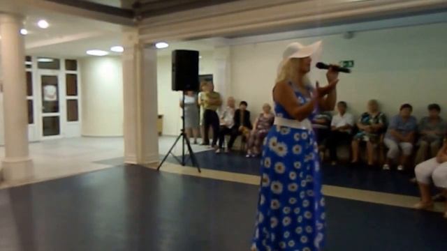 Любовь Сологубова - "Звездный танцующий блюз"
