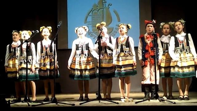 Выступление анcамбля маргаритки))