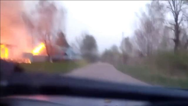 Сильный пожар в селе Сушаны Брянской области