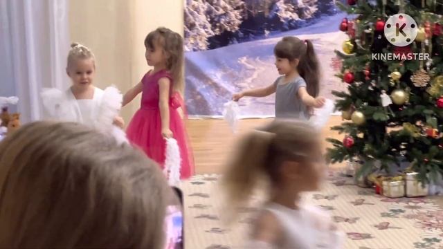 Новый год в саду) / стишки, лисички, снежинки, конфеты🥳