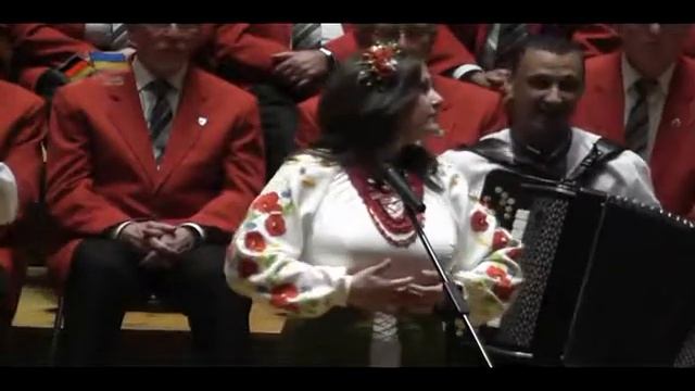 Ансамбль народних інструментів "Джерела" & Катерина Ковальчук -  "Тече вода каламутна"