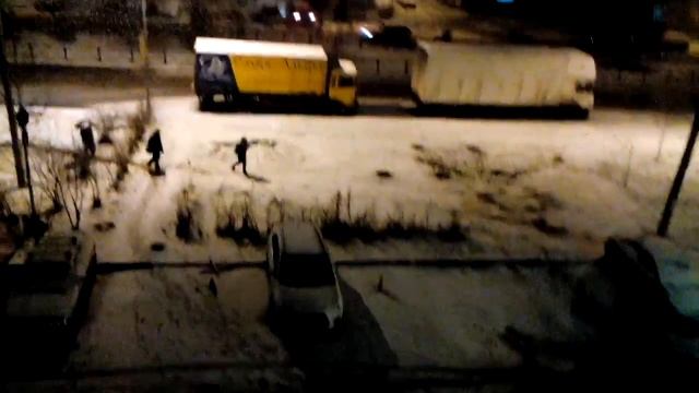 Снежок пошел!!!