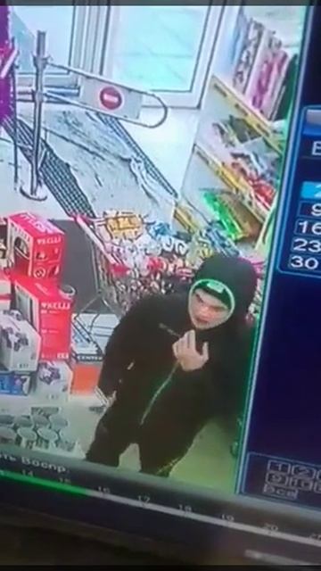 Великолукский угрозыск разыскивает мужчину