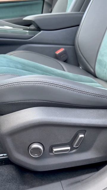 В Наличии Новый Geely Monjaro с теплыми опциями