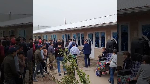 Свадьба в Араване , коммунизм