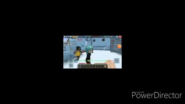 Играю в битву сниговиков с моим братом жоские заруби!!