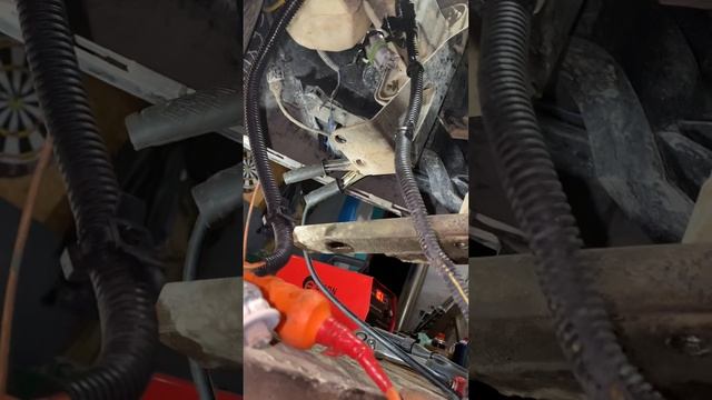 Замена радиатора на Opel Corsa