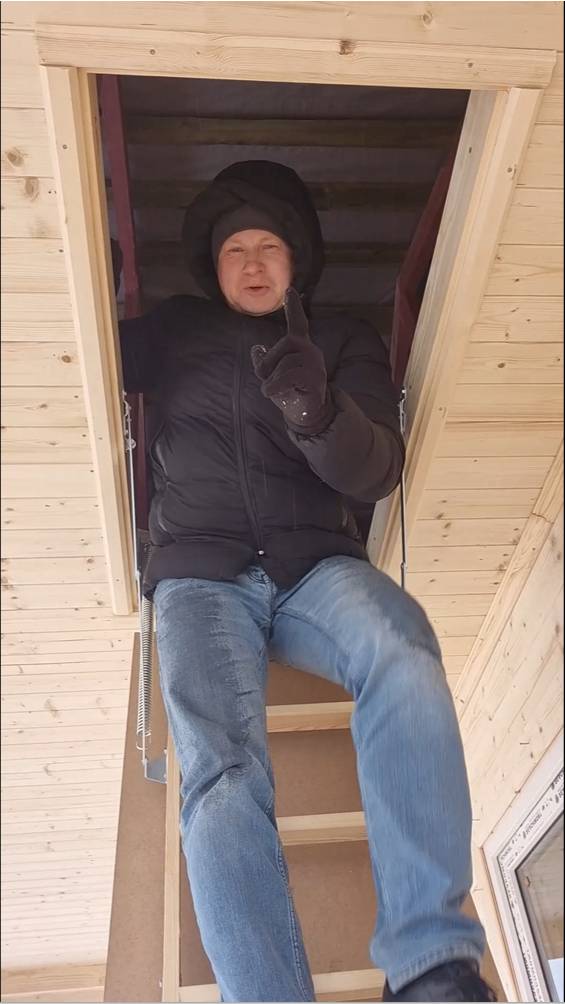 Построили очередной дом за 1 день! Дом со складной, чердачной лестницей.