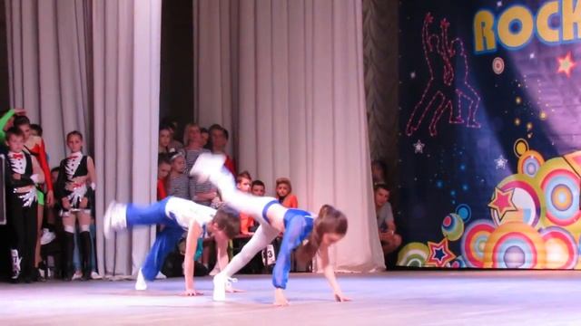 Шиков   акробатика