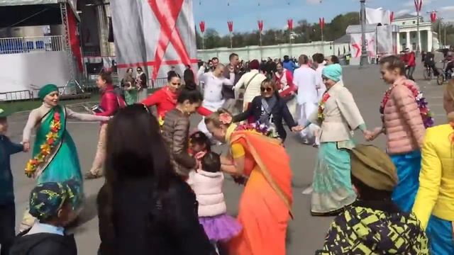 Харинама 3/7 на ст.м. ВДНХ 07.05.17
