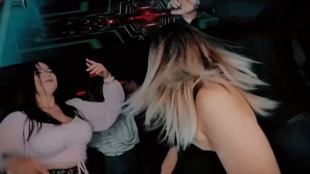 Вписка для взрослых. 18+. Эротика
