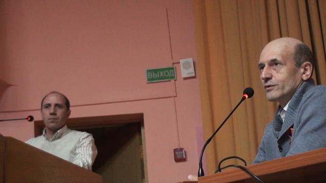 Производители Рафик Арайпетян и Леонид Демкин о вредной и здоровой вощине