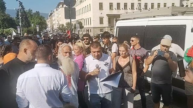 Декларация от протестиращите на протест за Свободата на Доспат!.. Не сте сами!.. Не на беззаконието