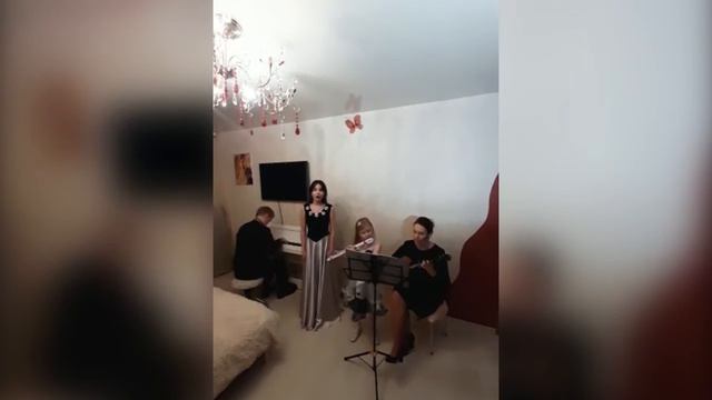 Русская народная песня "Я в садочке была"