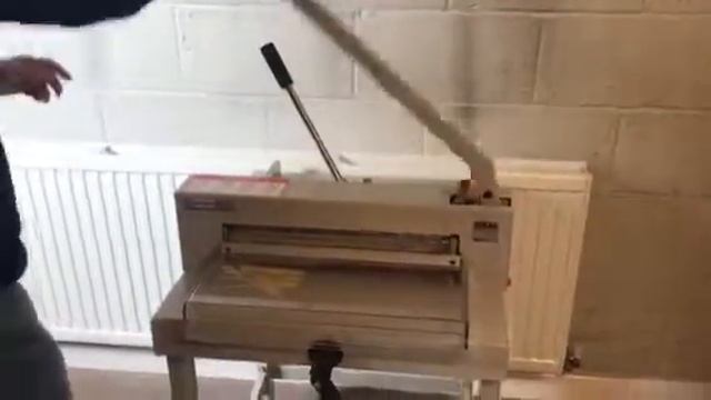 Pre-used IDEAL/EBA 4205 Manual Paper Guillotine Cutter