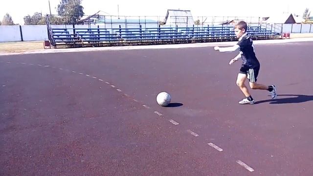 Чёткое попадание в перекладину!!!