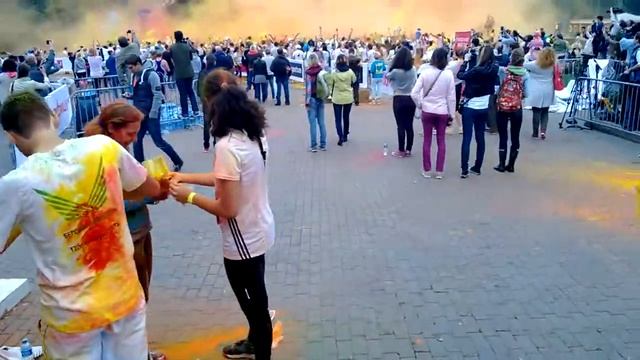 Главный Флешмоб с краской. Красочный забег 25.08.13