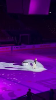 Кондратюк разбил гитару на шоу в Санкт-Петербурге