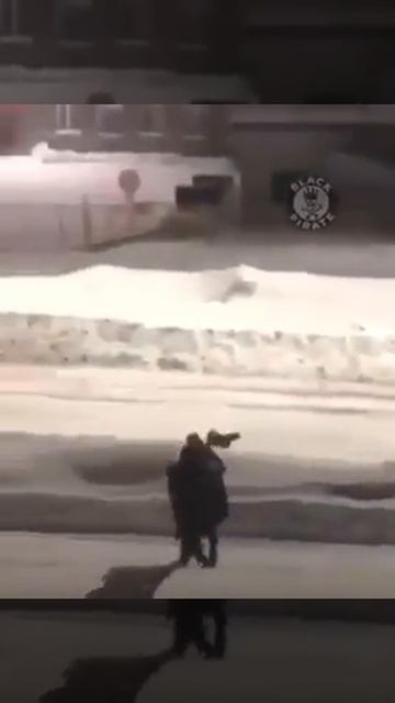 если с другом вышел в путь