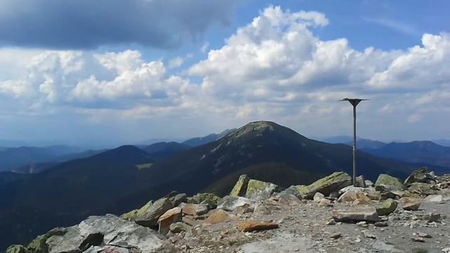 Гора Хомяк Карпаты панорама с вершины