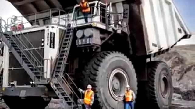 10 Самых больших самосвалов