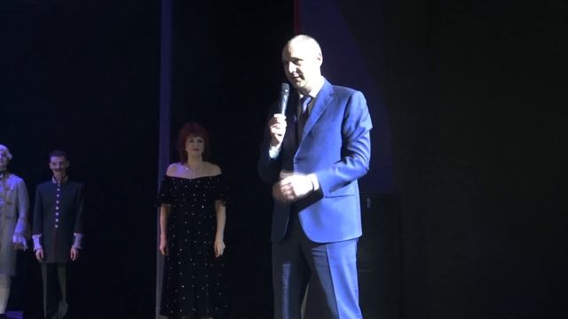 В день театра Оренбургскую музкомедию посетил губернатор Денис Паслер