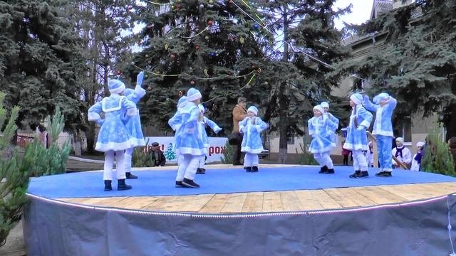 Ансамбль Казачье раздолье   Снег снежок